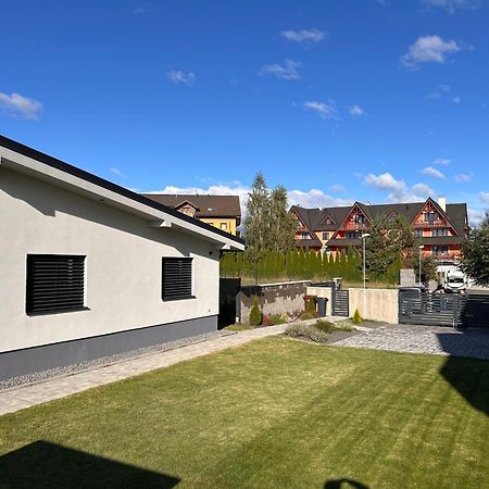 Villa Alex Велка Ломница Екстериор снимка