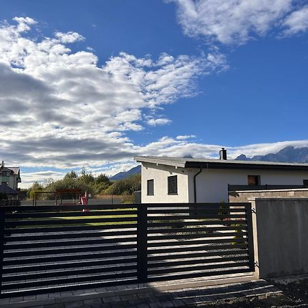 Villa Alex Велка Ломница Екстериор снимка